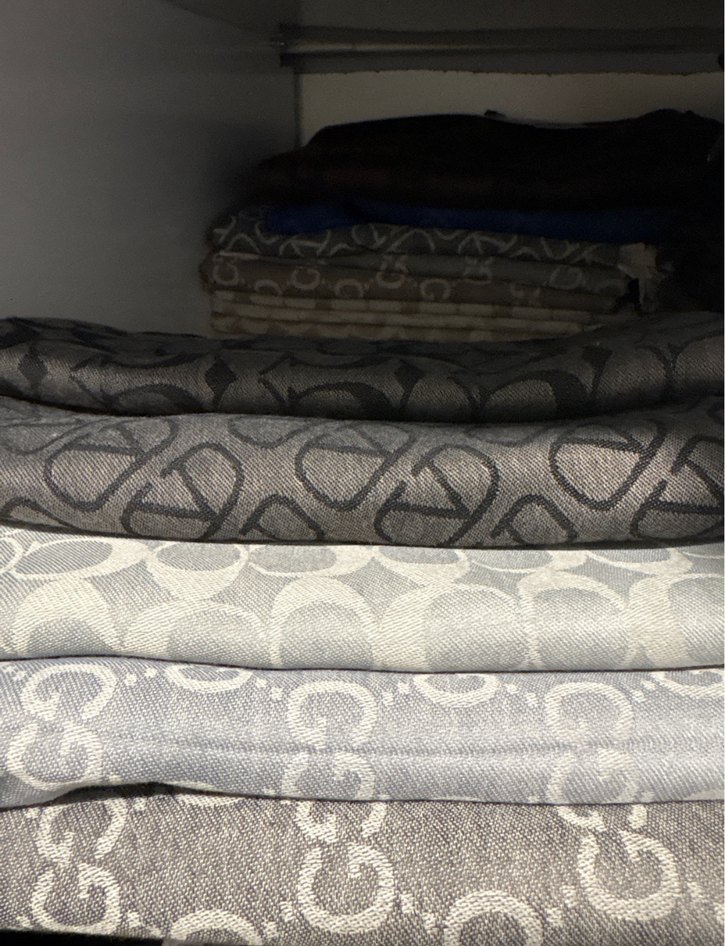 Gri Örme Kadın Şal - GG Desenli - Görsel 2