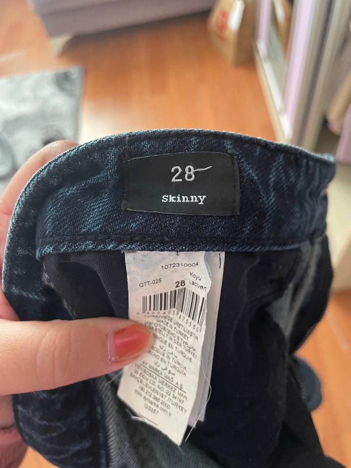 Koyu Mavi Yıkamalı Denim Jean — görsel 3/6