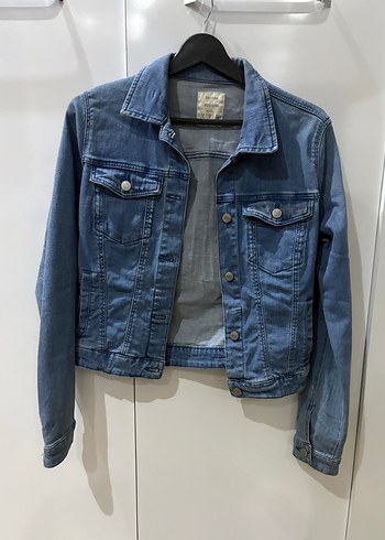 Bershka ürünü