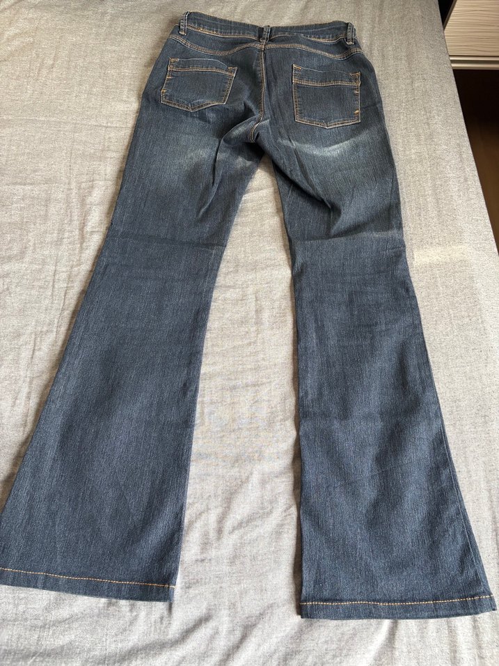 Koyu Mavi Flare Jeans — görsel 3/5