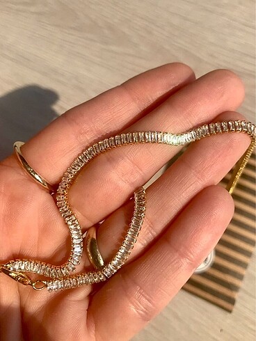Beden Quqla accessories baget taşlı su yolu kolye