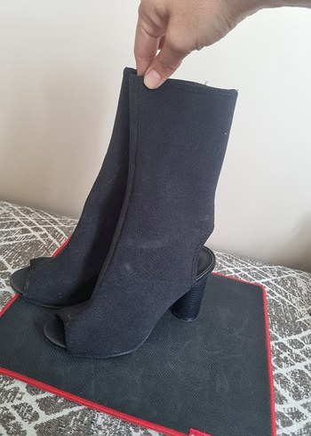 Diğer hepsi 275 tl