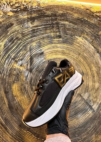 Emporio Armani Ea7 Siyah Sneaker Siklik Ve Konfor Bir Arada