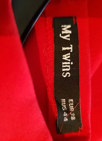 Kırmızı elbise - Görsel 2