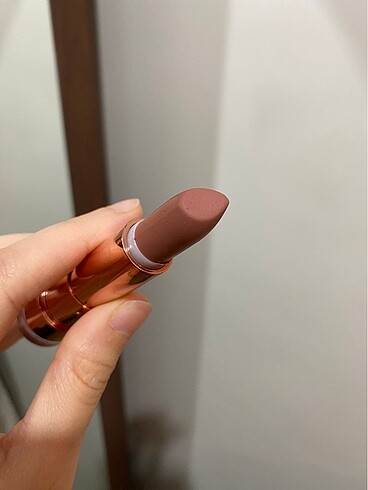  Beden Muson lipstick