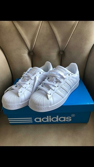 Adidas Süperstar beyaz 