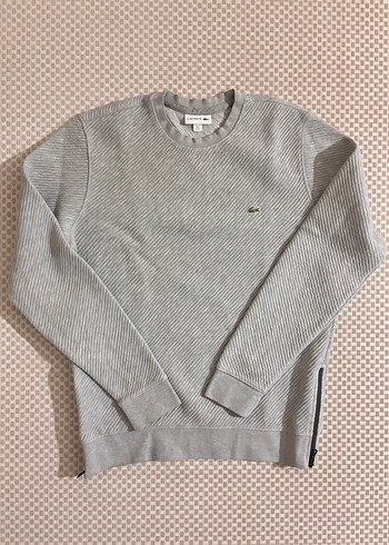Lacoste ürünü