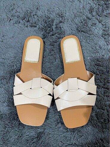 ZARA TERLİK