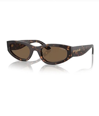 Vogue 5585