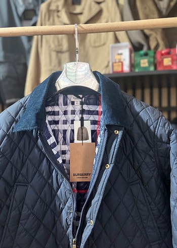 Burberry Lacivert Kapitone Sisme Ceket