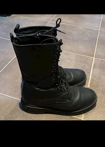Deichmann Siyah Deri Kadın Botu