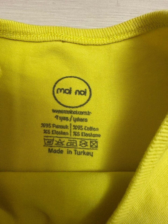 Sarı kız Çocuk tişörtü - Görsel 2