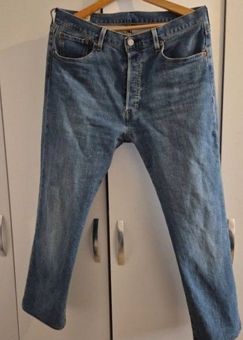 Levis Levi Jean