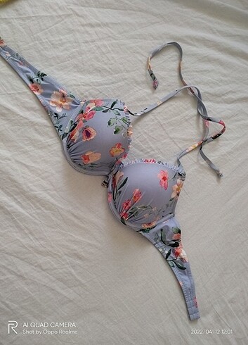 H&M bikini üstü 