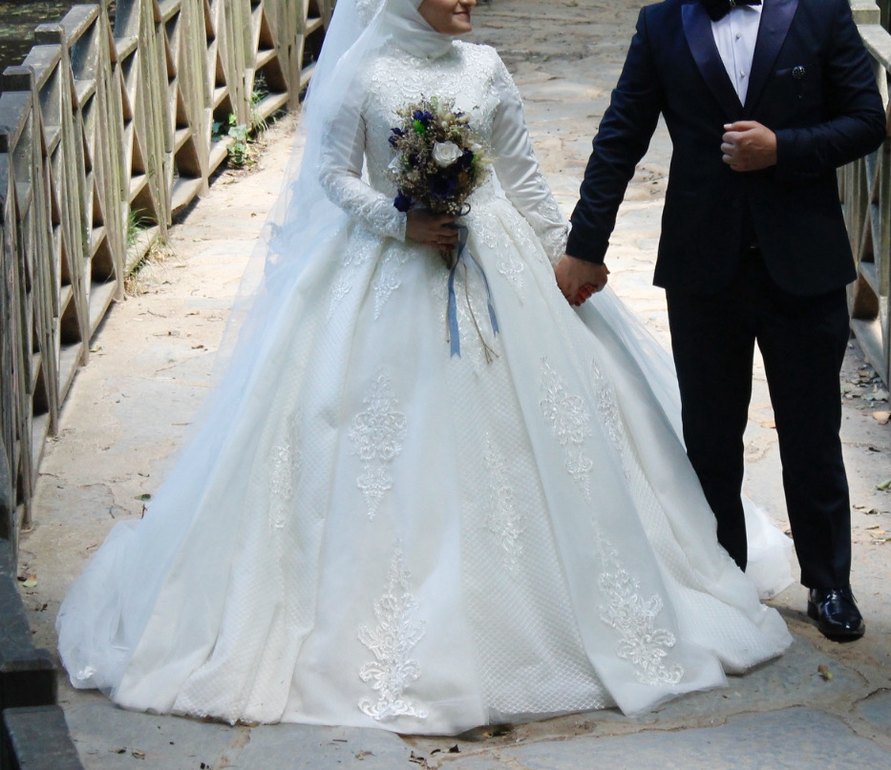 Uzun Kollu Beyaz Prenses Gelinlik - Görsel 3