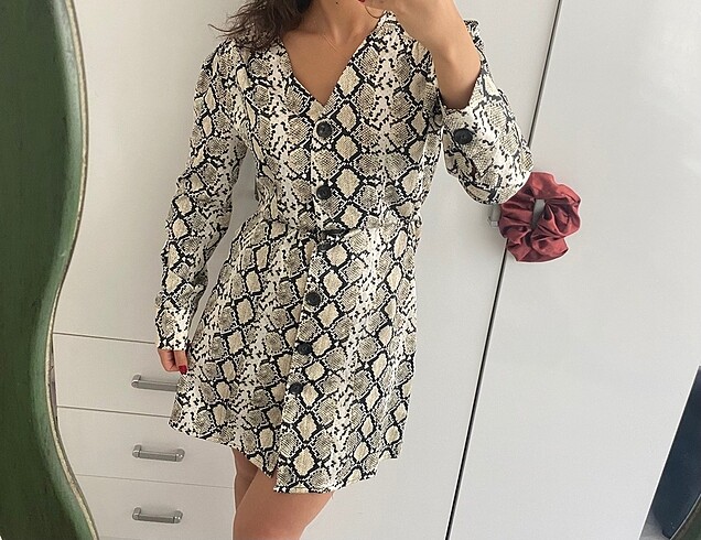 Yılan Desen Elbise