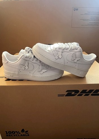 Nike Air Force 1 Beyaz Cicek Detayli Sneaker