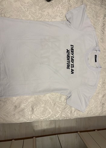 Diğer Minimal Beyaz Bisiklet Yaka Tisort