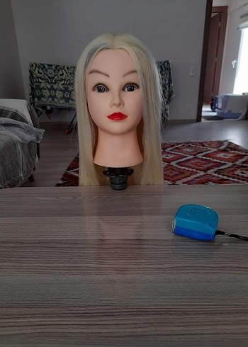 Diğer Platin Sari Kuafor Egitim Manken Kafasi