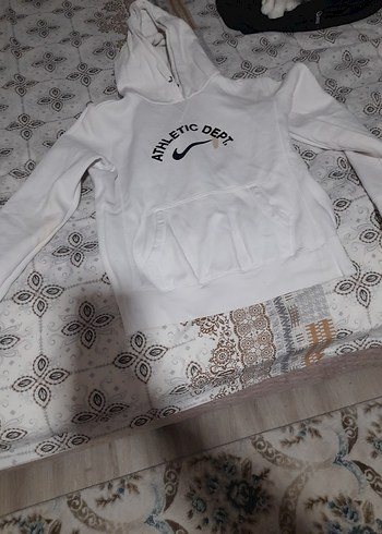 Nike Beyaz Kapusonlu Atletik Sweatshirt Rahat Ve Sik