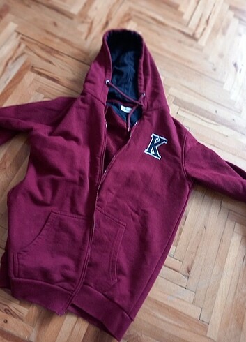 Ted kolej sweat