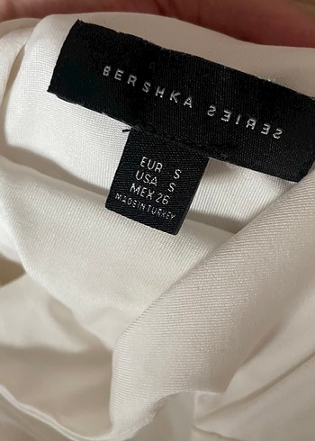 Bershka Ekru Minimal Bluz