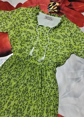 yesil elbise 