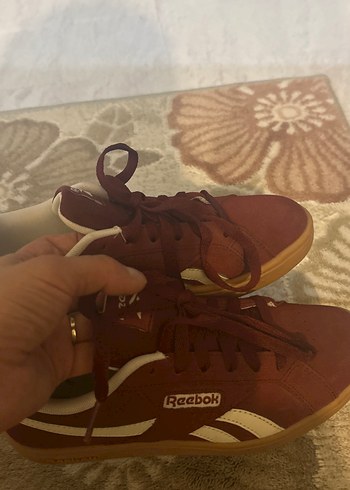 Reebok ürünü