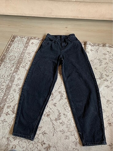 Zara slouchy jean