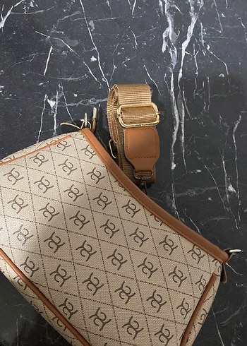Accessory Collective Bej Kahverengi Monogramli Capraz Canta