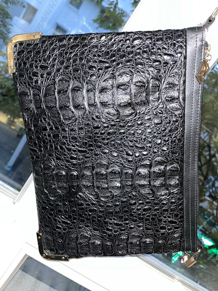 Vintage Siyah Kabartmalı Deri el - tablet çantası — görsel 5/6