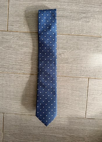 Diğer La Pescara Lacivert Puantiyeli İnce Kravat