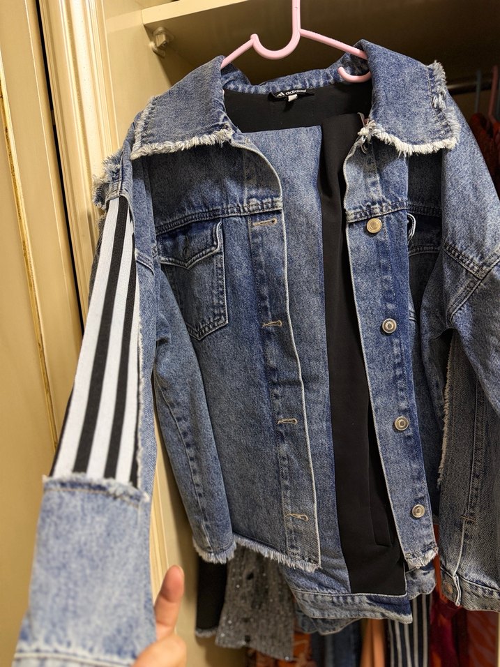 Adidas Düğmeli Koyu Mavi Kadın Denim Ceket takım - Görsel 2