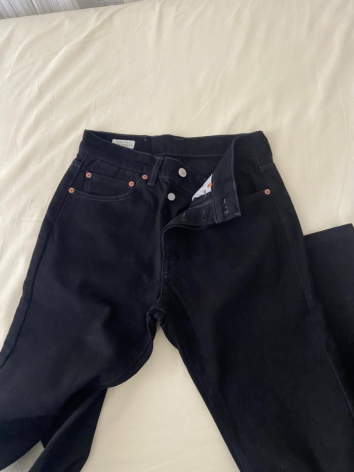 Siyah düz Kesim Jean — görsel 3/7