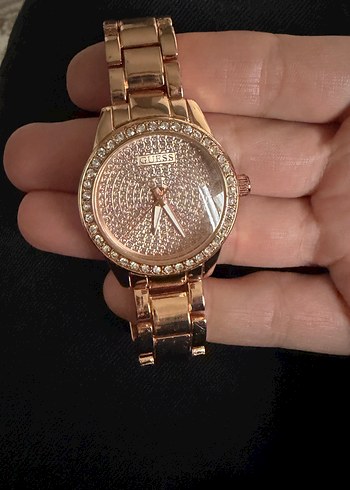 Guess Rose Gold Tasli Siklik Guess Kadin Kol Saati