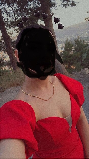 Kırmızı midi elbise