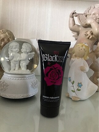 Black XS Body Lotion