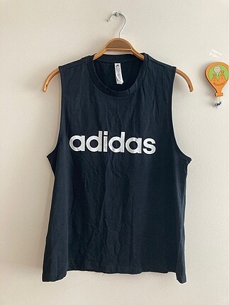 Adidassssss