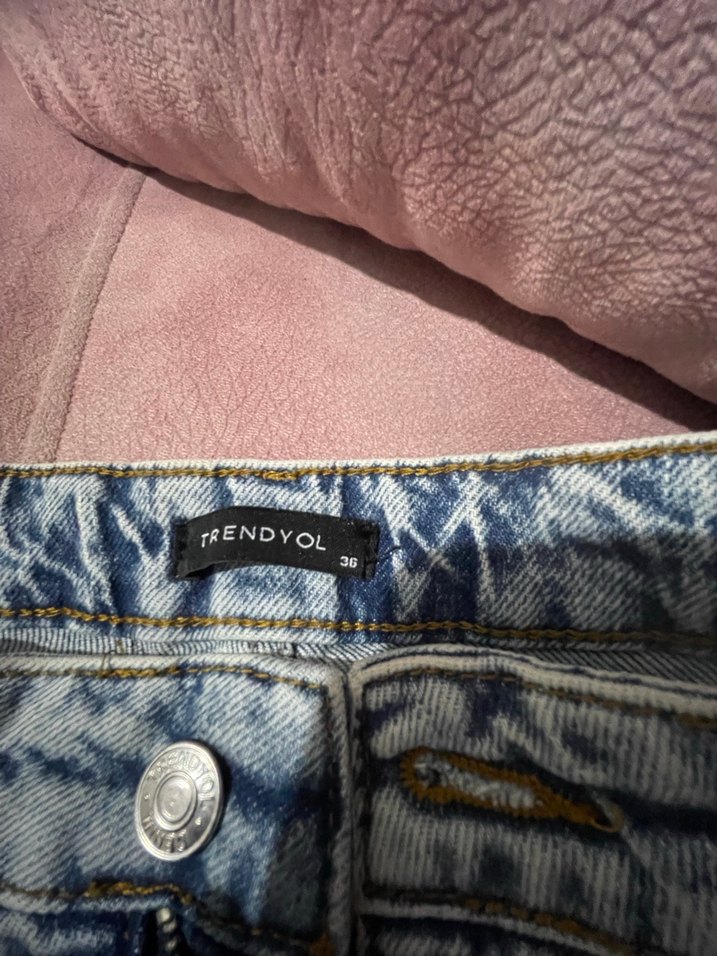 Cep Detaylı Gri Midi Boy Kadın Kot Pantolon - Görsel 2