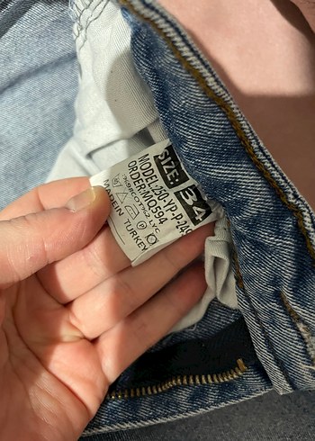 Mavi Kadın Yırtık Slim Fit Denim Pantolon - Görsel 3