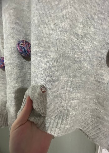 Gri Nakışlı Örme Kadın Kazak - Görsel 3