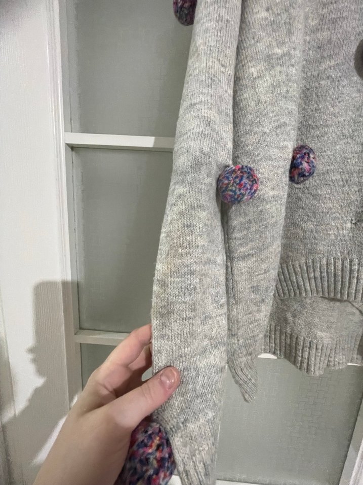 Gri Nakışlı Örme Kadın Kazak - Görsel 2