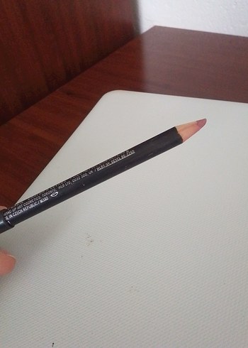 MAC  Dudak Kalemi - Görsel 3