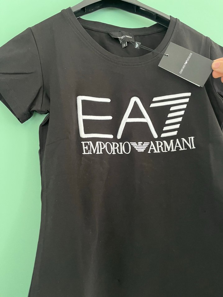 Emporio Armani Siyah EA7 Tişört — görsel 2/5