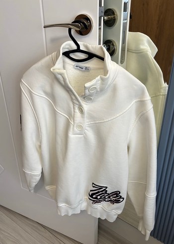 Trendyol & Milla Ekru Kapusonsuz Polo Sweatshirt