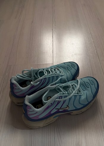 Nike Retro Mavi Pembe Spor Ayakkabi Nike Tn