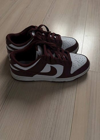Nike Dunk Low Bordo Beyaz Sneaker