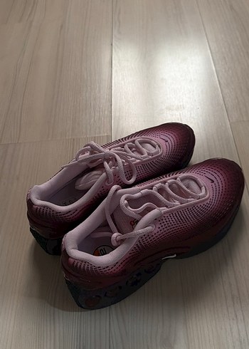Nike Bordo Seffaf Detayli Spor Ayakkabi Nike