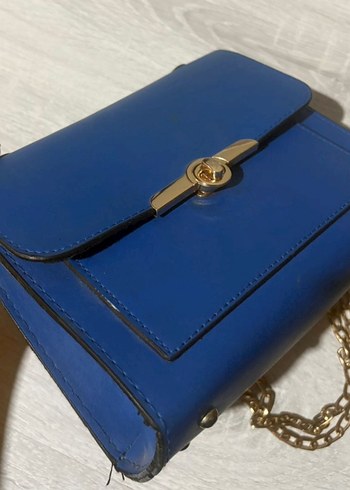 Zara Sik Mavi Zincirli Mini Canta