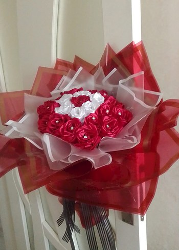 Çiçek El Yapimi Sifir Solmayan Cicekler Her Renk Yapilir